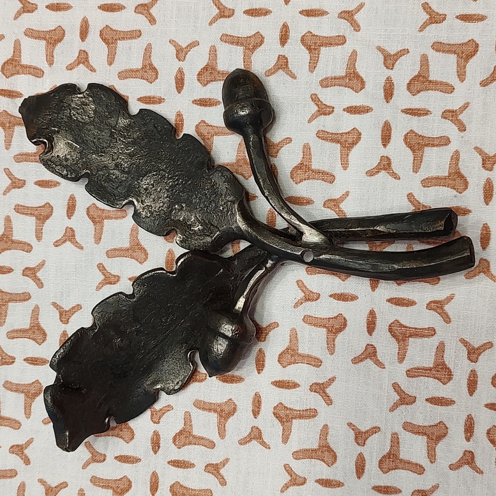 Acorns and leaves metal decor. 61/2" W x 71/2" L.  This is a substantial…